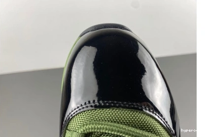 Hyperoad Air high 11 Jordan 1207